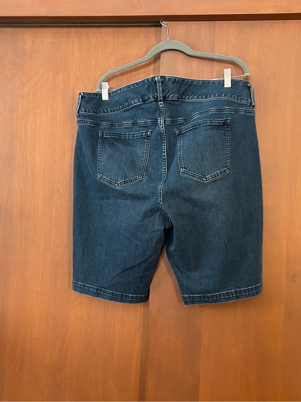 torrid Dark Blue Stretch Denim Bermuda Shorts - Picture 3 of 6